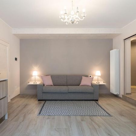 Residenza Conca Verde B&B Il Monolocale Rogolo Dış mekan fotoğraf