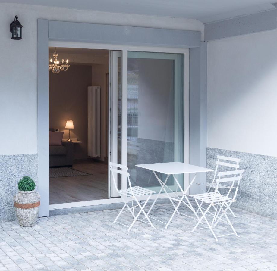 Residenza Conca Verde B&B Il Monolocale Rogolo Dış mekan fotoğraf